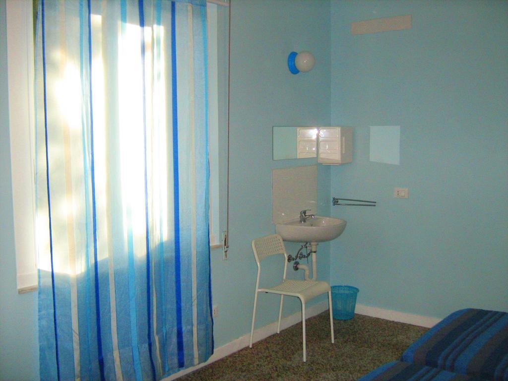 Sirenapop Concept B&B Ривадзурра Номер фото